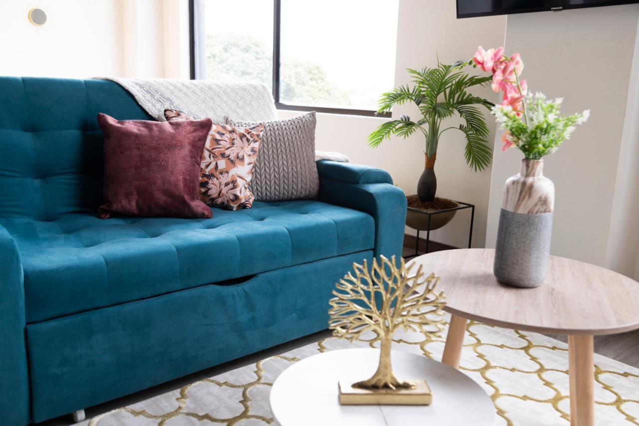 Royal Living Poblado Aparthotel Medellin Luaran gambar